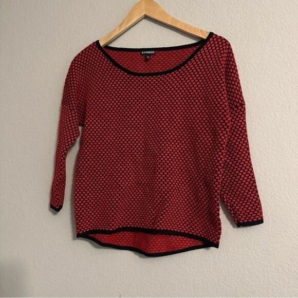 Express Women's Red Polka Dot 3/4 Sleeve Knit Boat Neck Sweater Size Medium - Picture 2 of 9